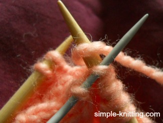 Knitting cables - how to knit cables