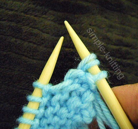 Joining yarn without a knot