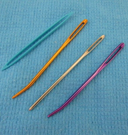 Tapestry needles are used to seam your knitted pieces together and to weave in the yarn ends. There are straight ones, bent ones and a plastic kind that's open and easy to pull yarn thru. Tapestry Needles Assortment