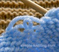 What a dropped purl stitch looks like