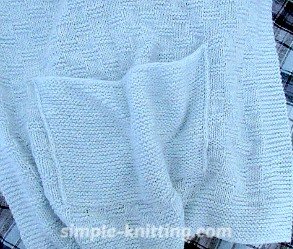 Knit shawl pattern with garter stitch border