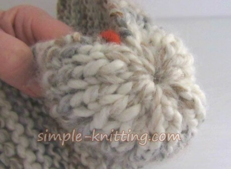 Knit slippers