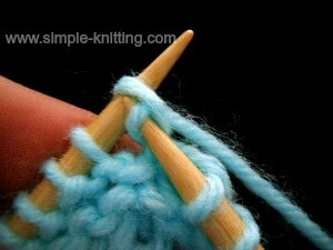 How to make one right knitting increase
